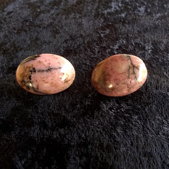 Vintage - Genuine Rhodolite Oval Earrings - Picture 1 of 4